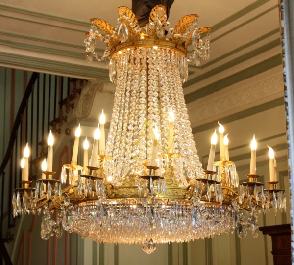 Designer Luxurious Chandelier